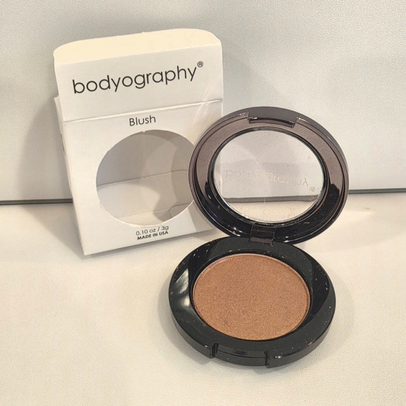 Bodyography Other - Bodyography Mineral Powder Blush In Sunset (Dark Bronze Shimmer) - NEW IN BOX